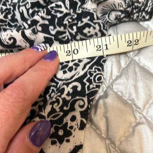 Lauren green label off the shoulder paisley tshirt - Picture 5 of 6